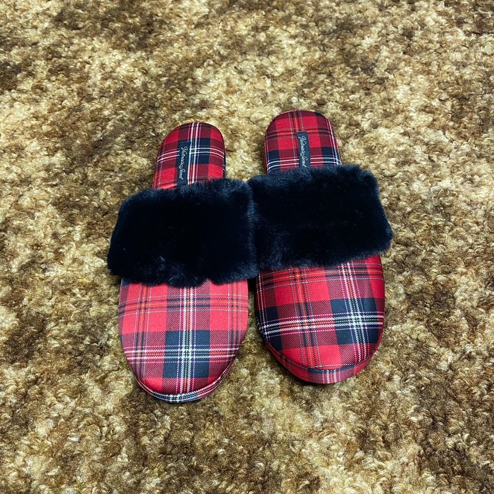 Victoria’s Secret Slipper